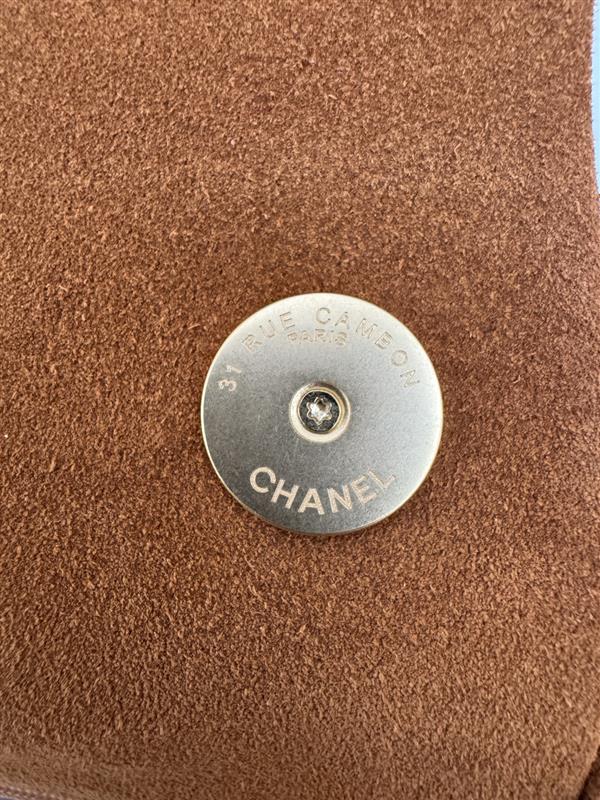 2026131214233722 700